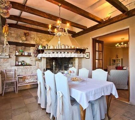 Appartamento Apartman Turk Premantura Esterno foto