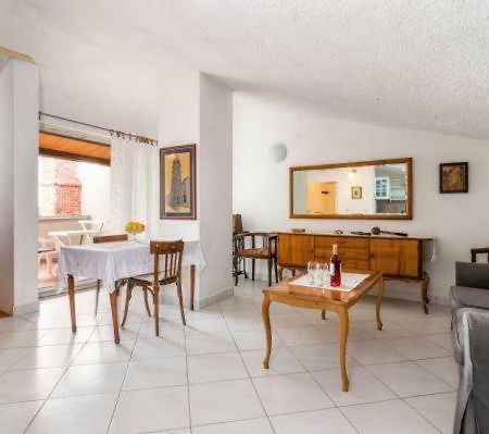 Appartamento Apartman Turk Premantura Esterno foto
