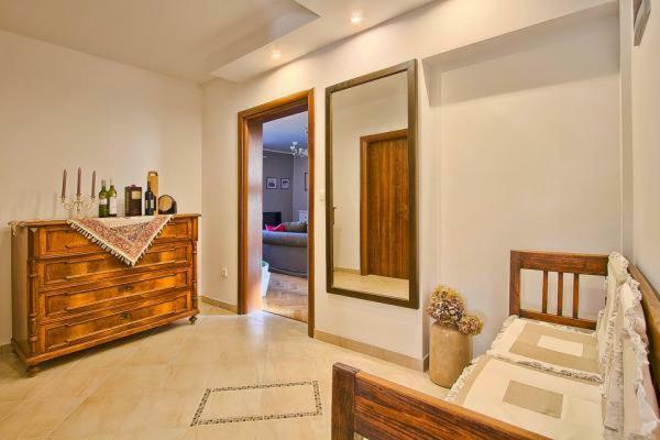 Appartamento Apartman Turk Premantura Esterno foto